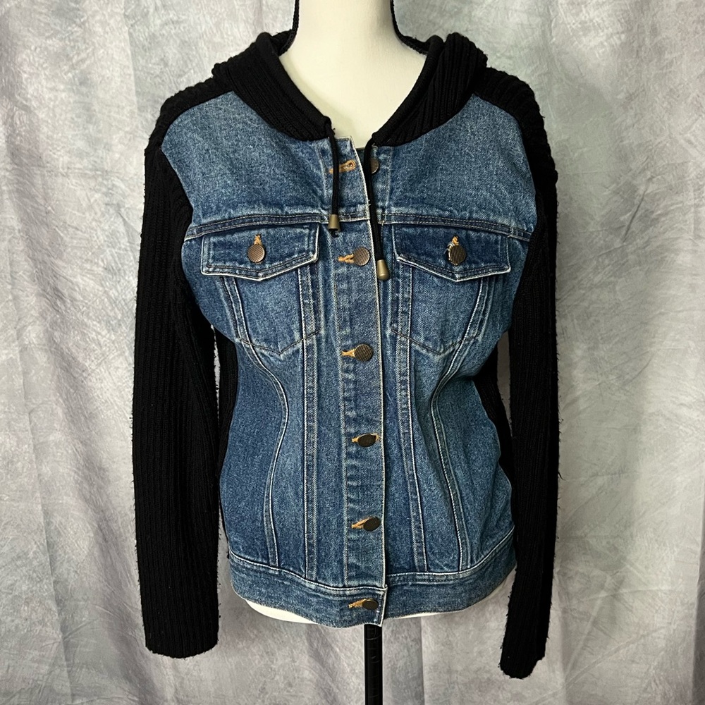 Beverly Hills USA Leather Club Black Ribbed Hooded Sweater Denim Jacket - Medium